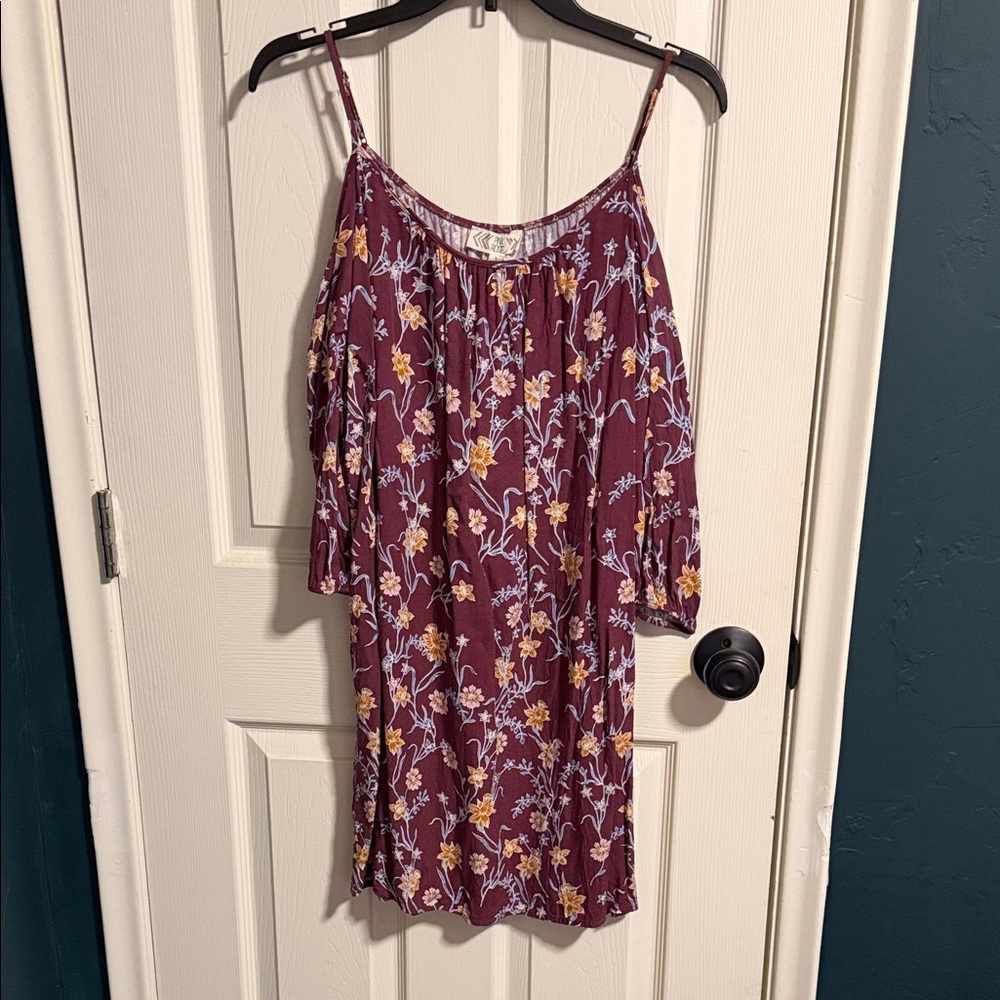 🌵Pink Rose Burgundy Dress with Floral Design